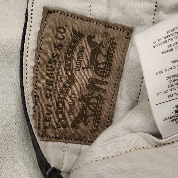 Levi's Classic Black Mens Cargo Pants - Picture 9 of 16